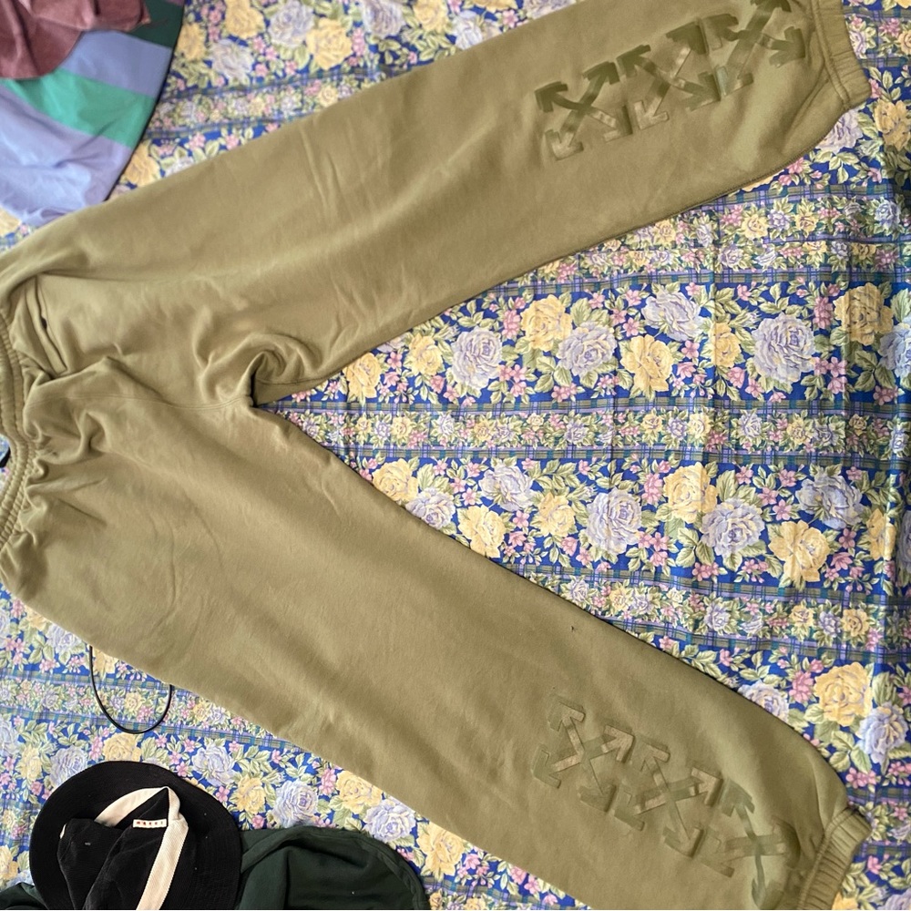 Off White Slim Arrow sweatpants